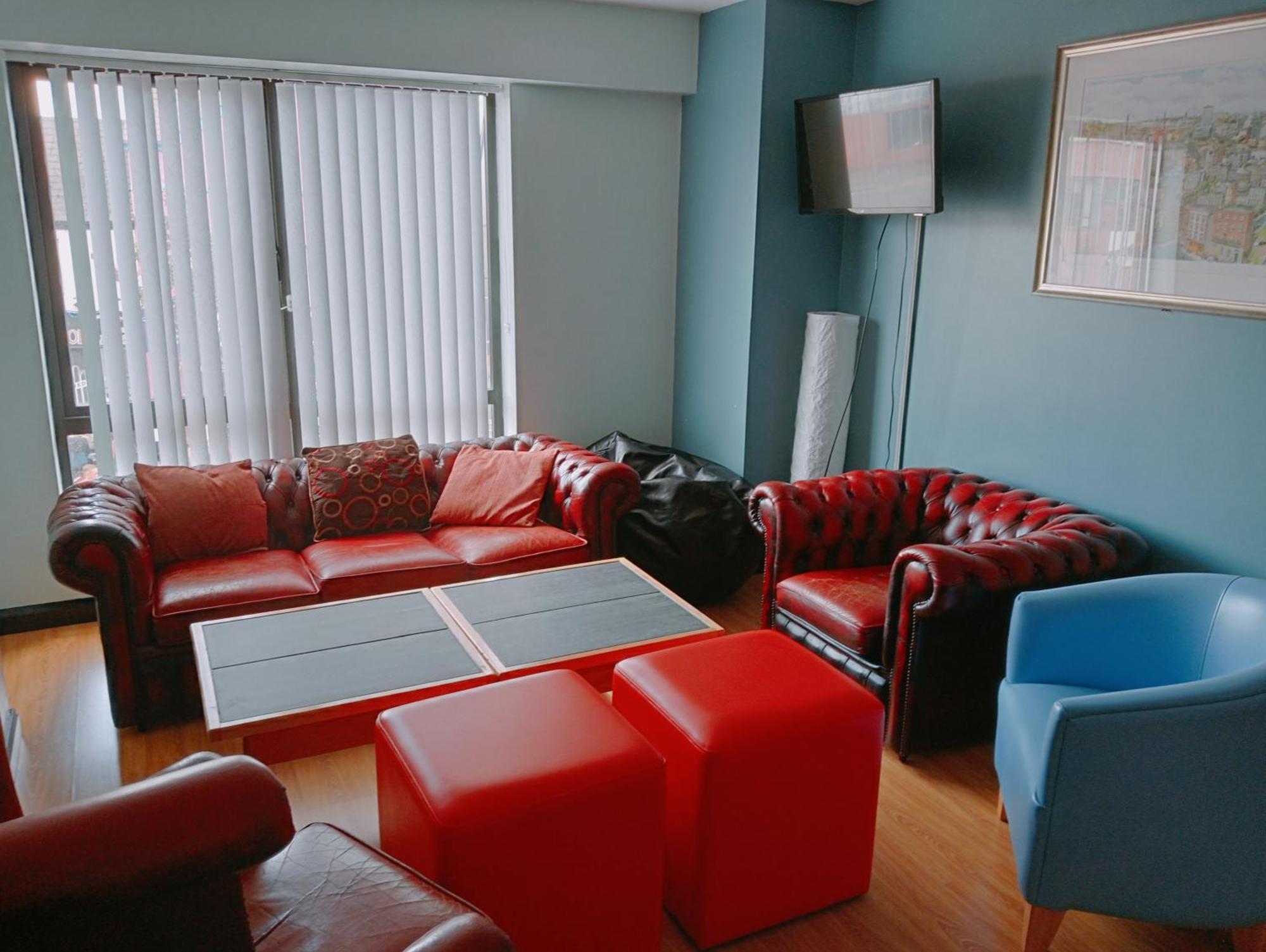 Belfast International Youth Hostel Экстерьер фото